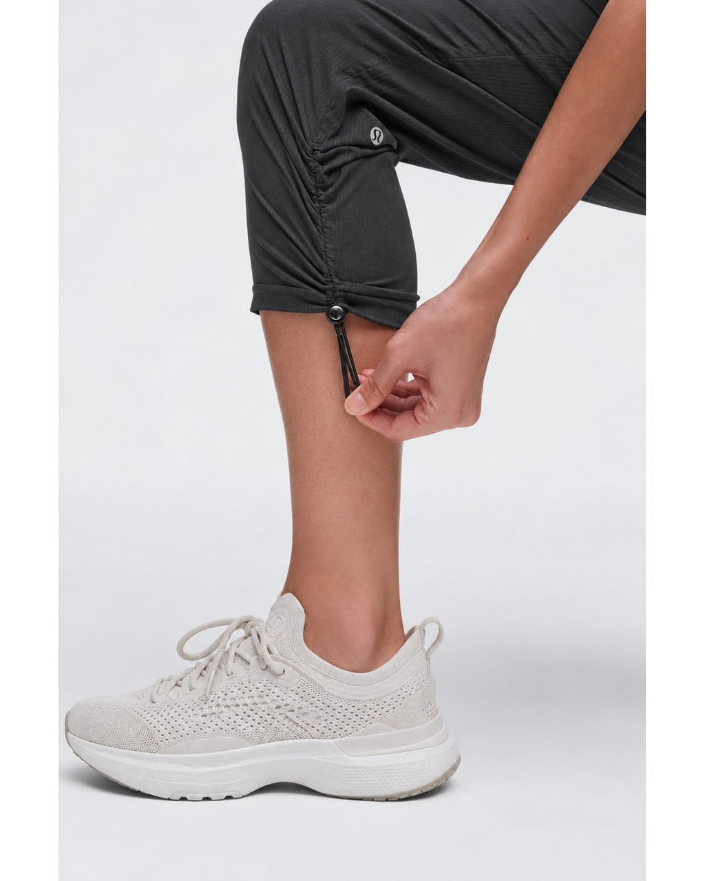 Lululemon Dance Studio Mid-Rise Crop 25
