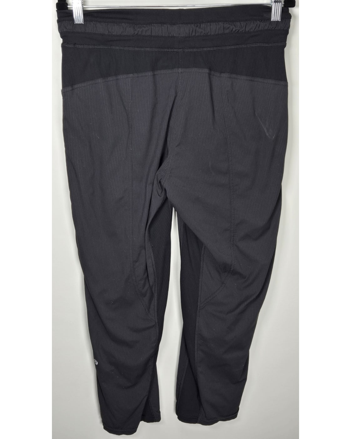 Lululemon Dance Studio Mid-Rise Crop 25