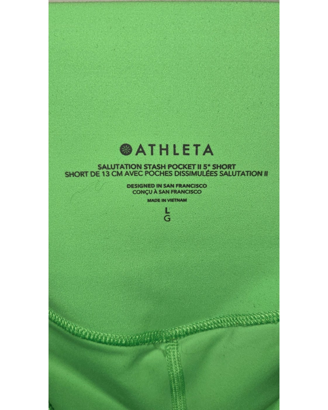 Athleta Salutation Stash Pocket II 5" Short