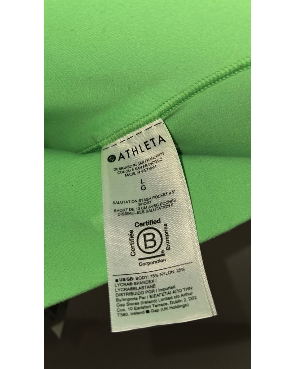 Athleta Salutation Stash Pocket II 5" Short