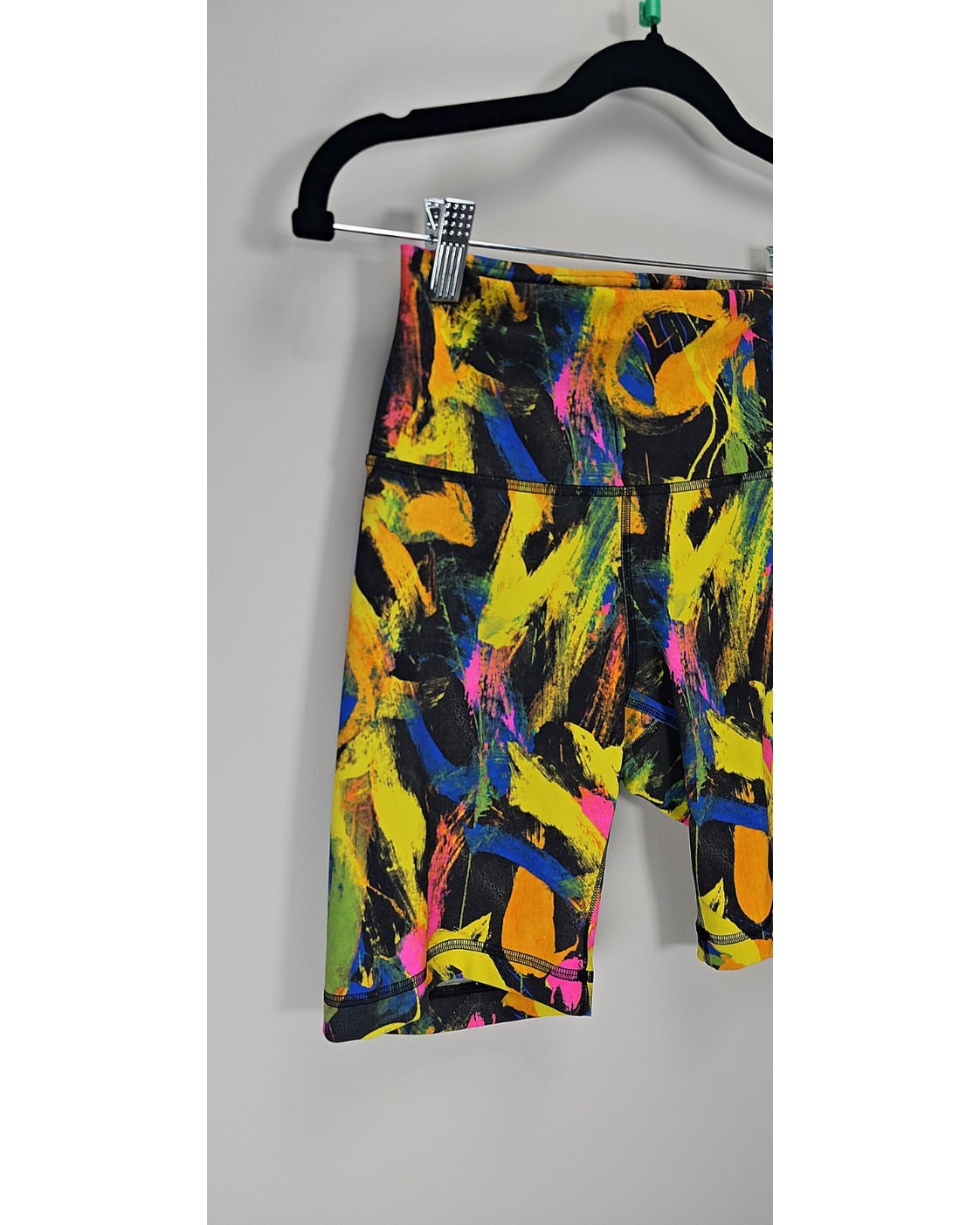 Lululemon Wunder Train Bike Shorts