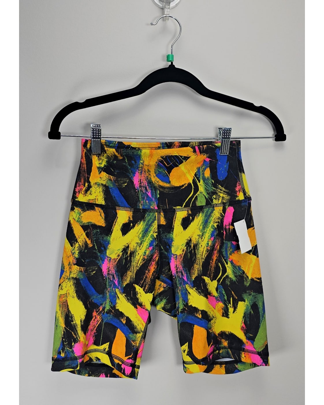 Lululemon Wunder Train Bike Shorts