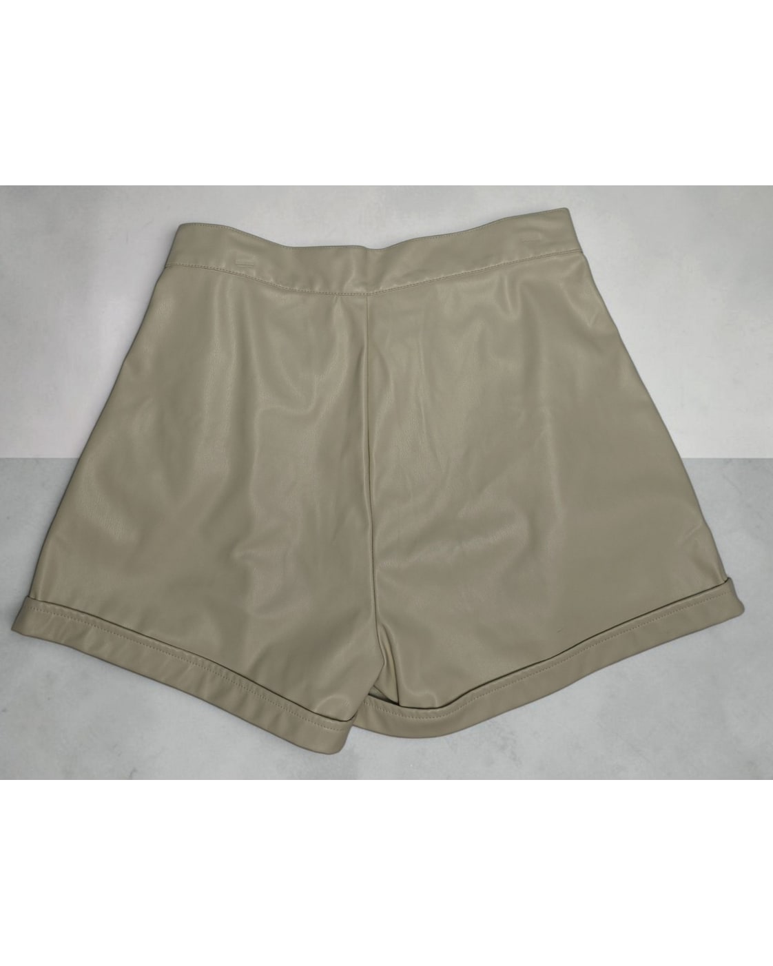 Beige PrettyLittleThing Faux Leather Shorts, size 8 – photo 2