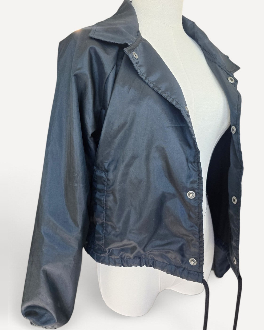 Black Champion Snap-Front Nylon Windbreaker, size M – photo 3