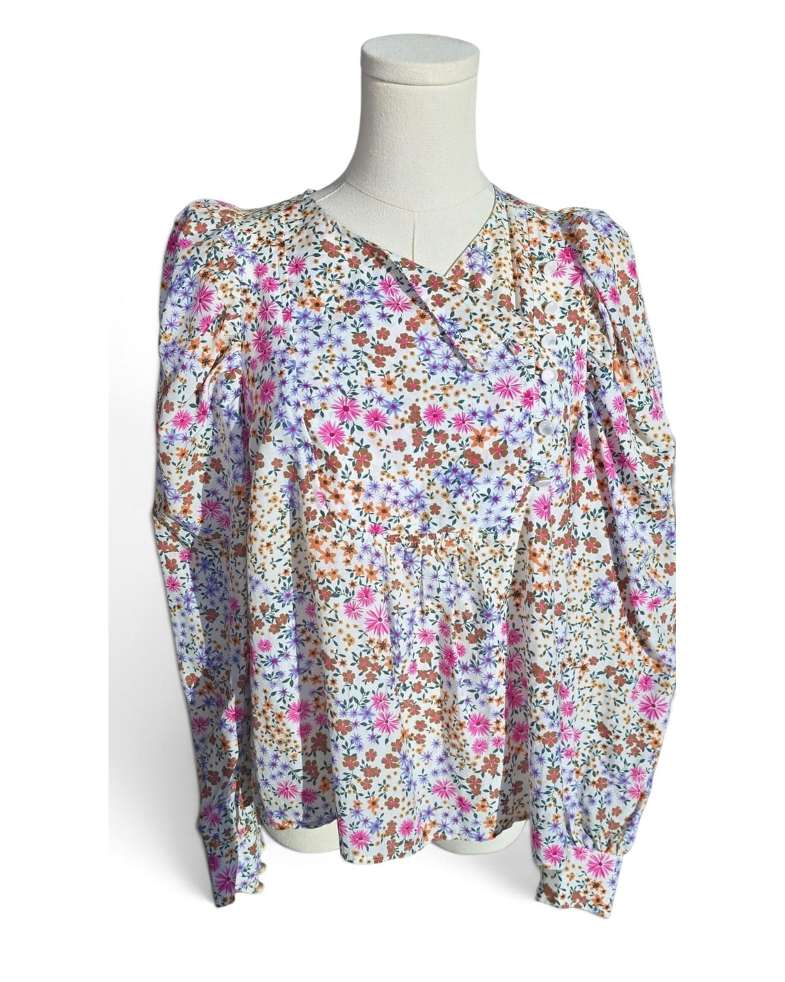 Mumthe Floral Button Front Blouse