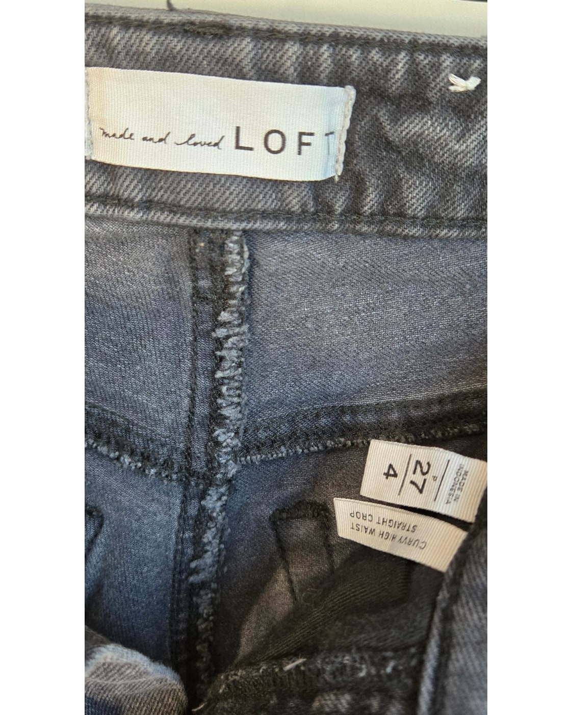LOFT The Curvy Straight Crop Jeans