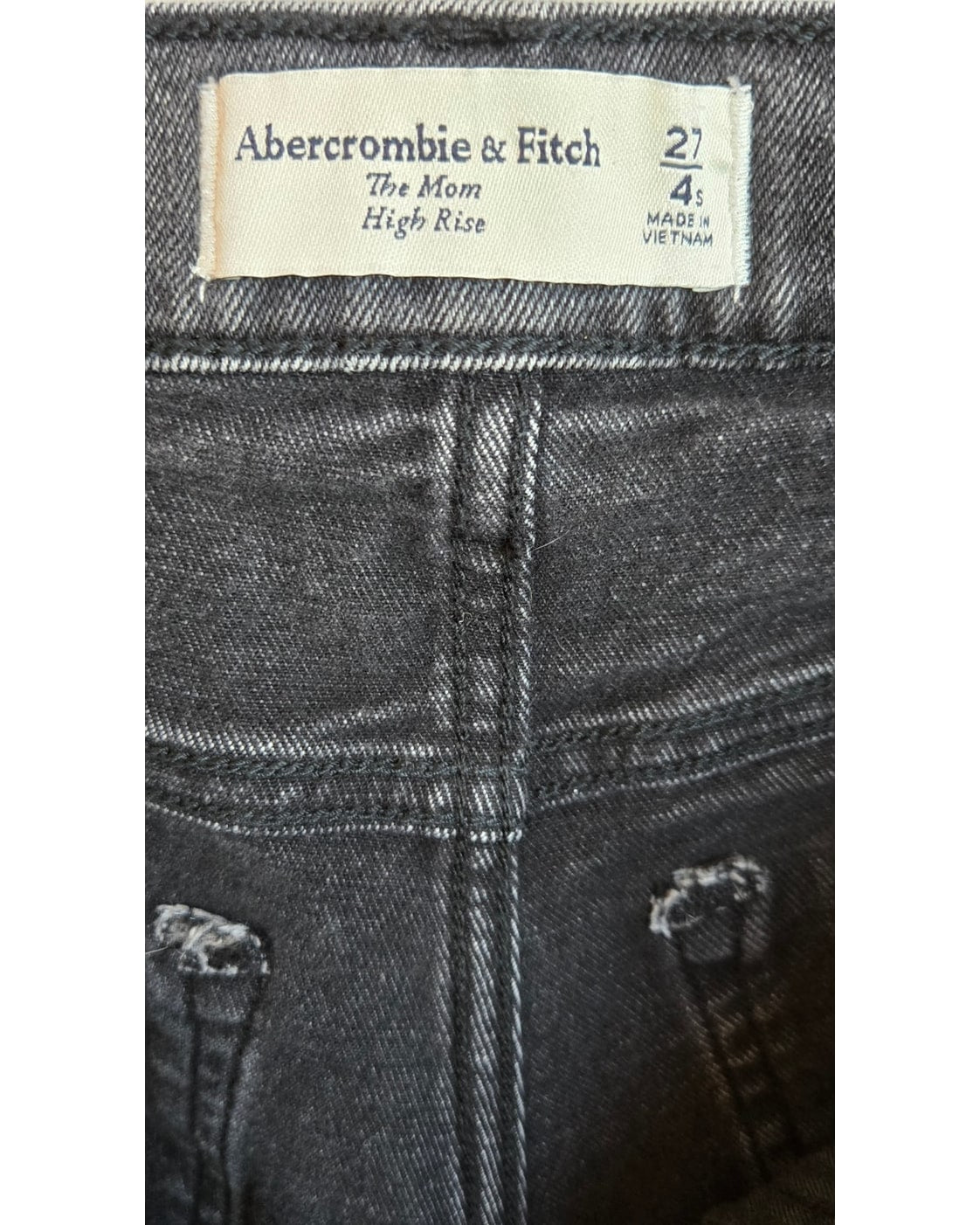Abercrombie & Fitch The Mom High Rise Jeans