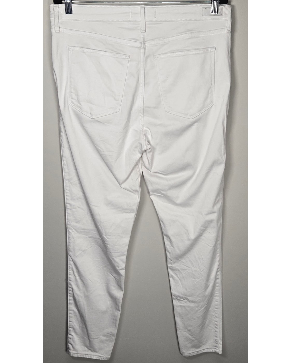 Abercrombie & Fitch High Rise Straight Jeans