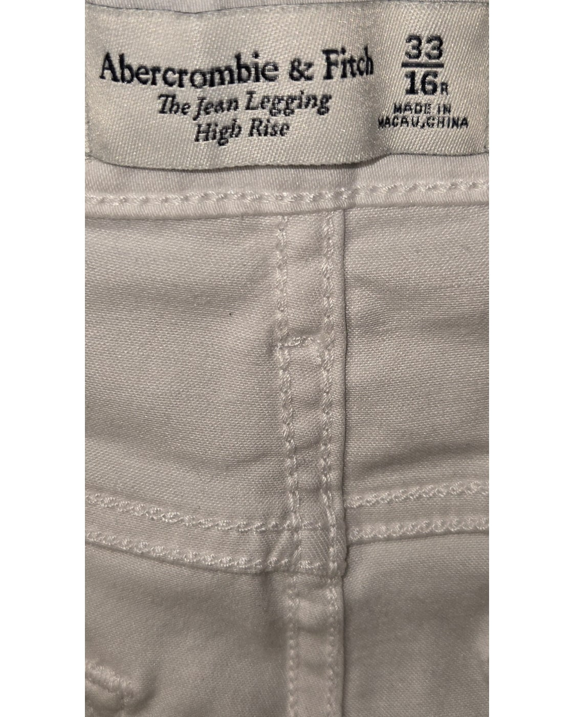 Abercrombie & Fitch High Rise Straight Jeans