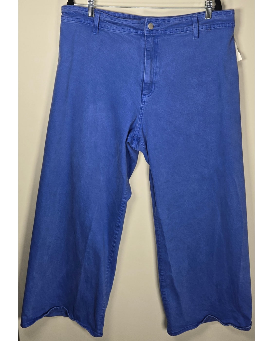 Universal Thread Wide Leg Jeans