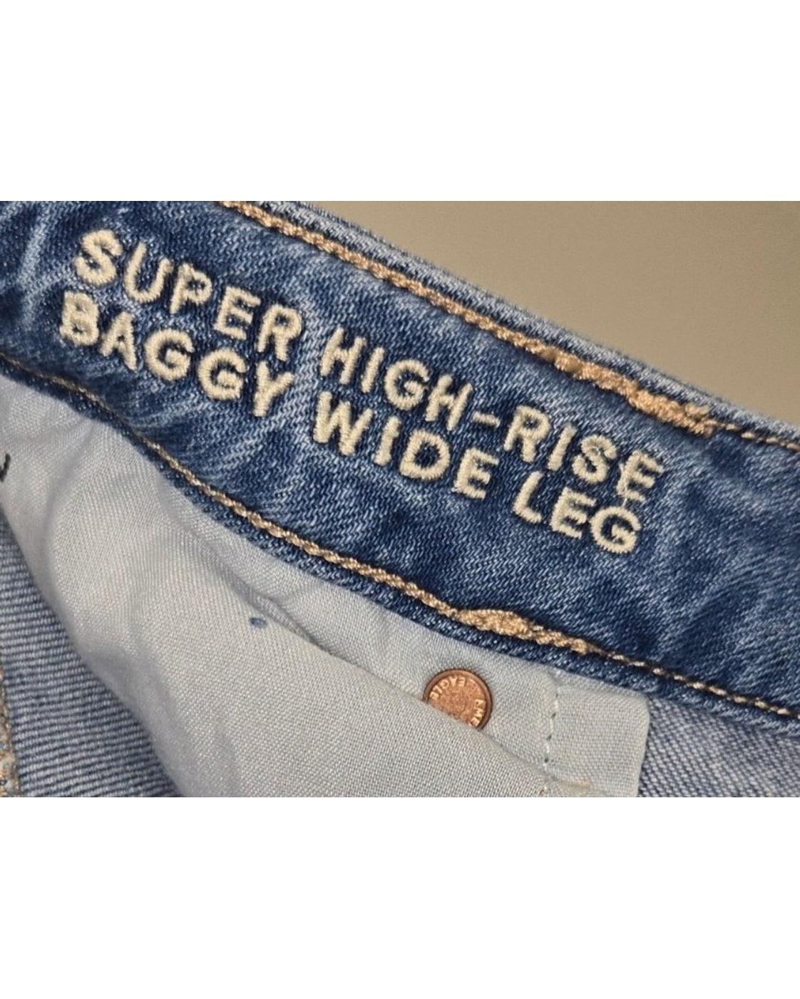 American Eagle Wide Leg Jeans