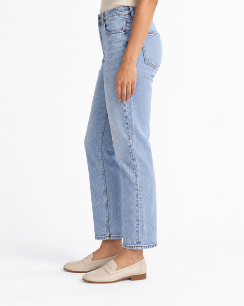 Abercrombie & Fitch The Ankle Straight Ultra High Rise