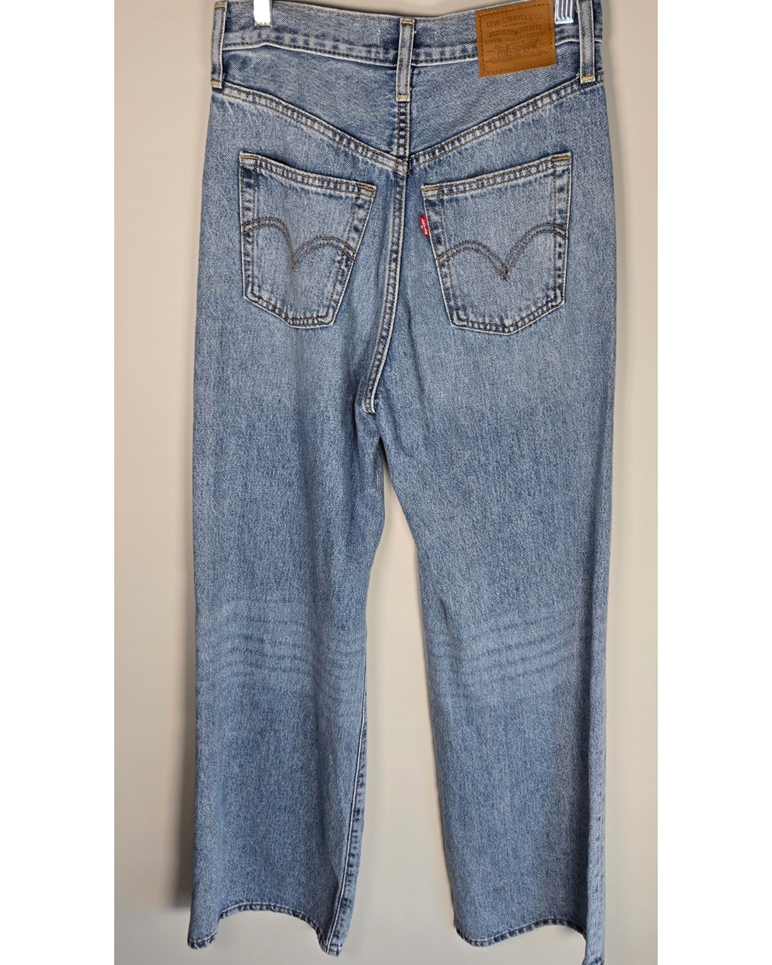 Levi's Ribcage Wide Leg