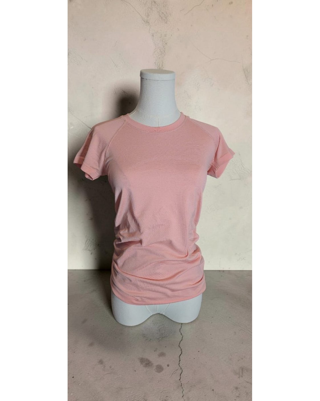 lululemon Swiftly Tech Short Sleeve Shirt