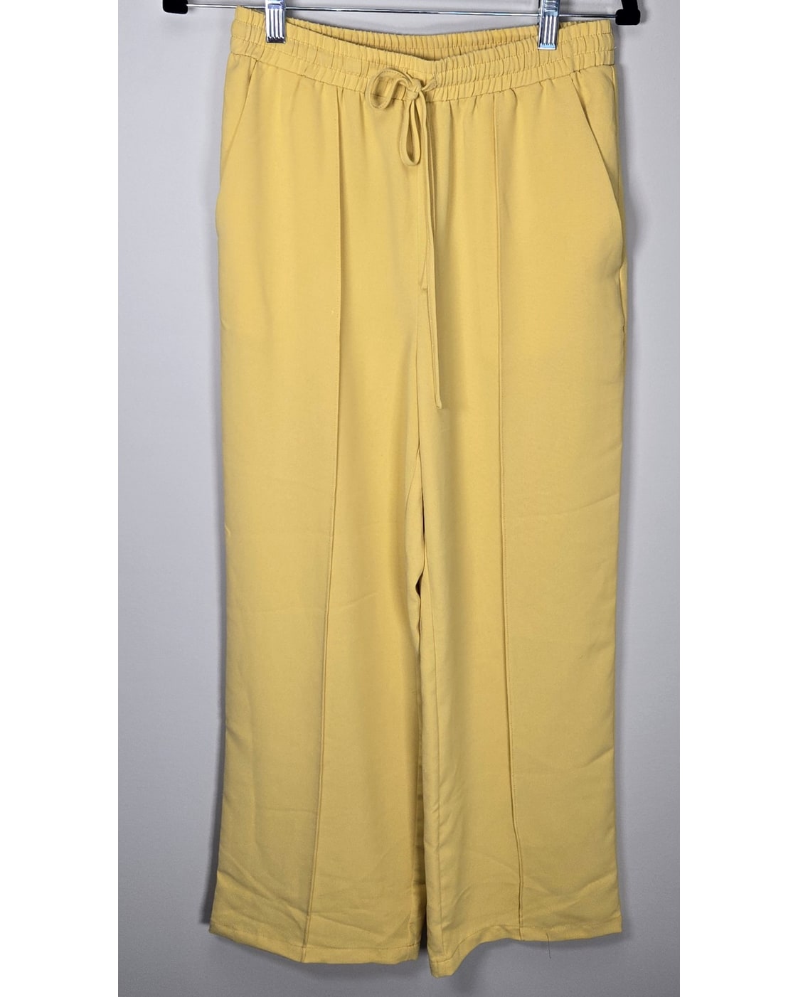 mdra Elastic Waist Wide Leg Pants
