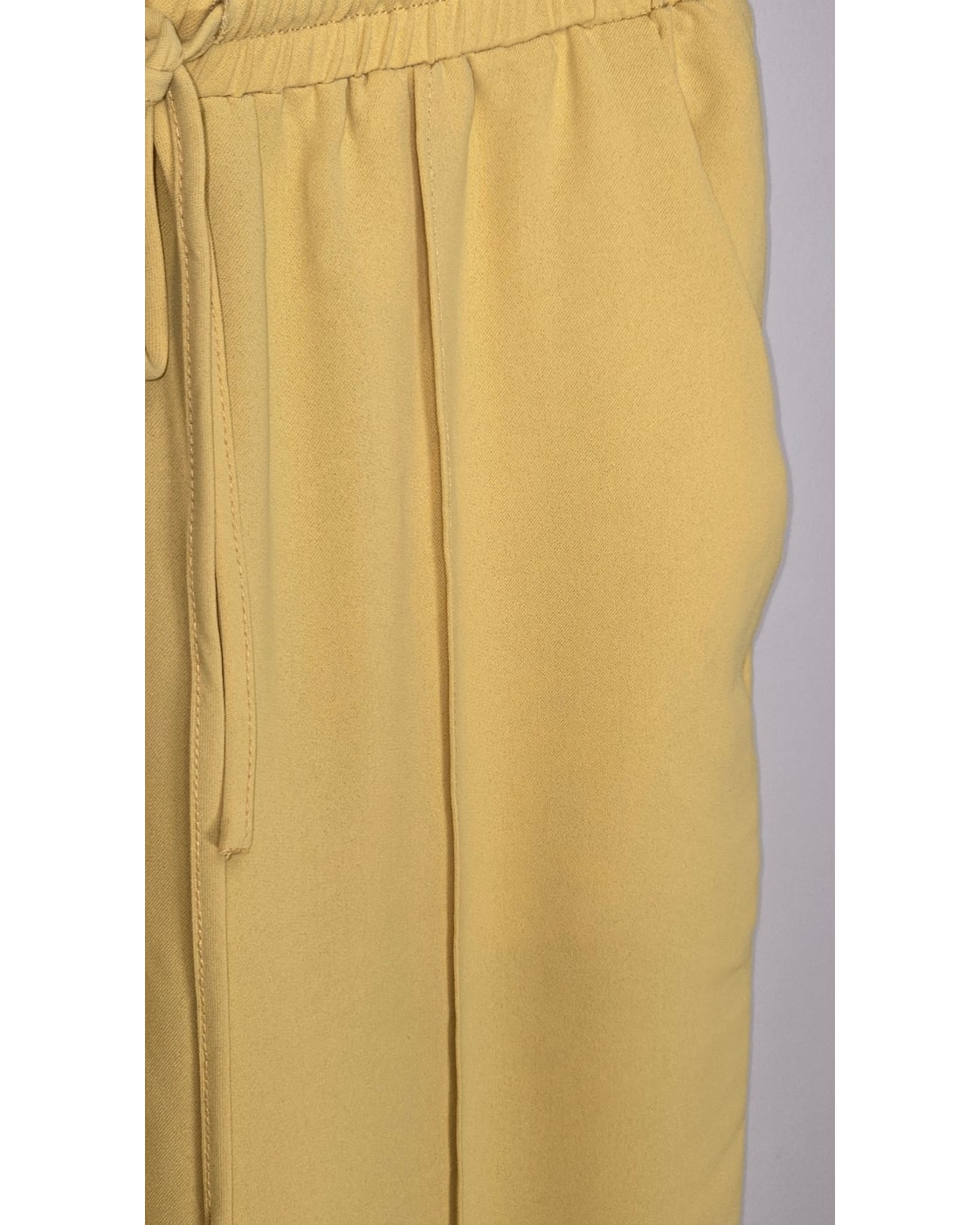 mdra Elastic Waist Wide Leg Pants