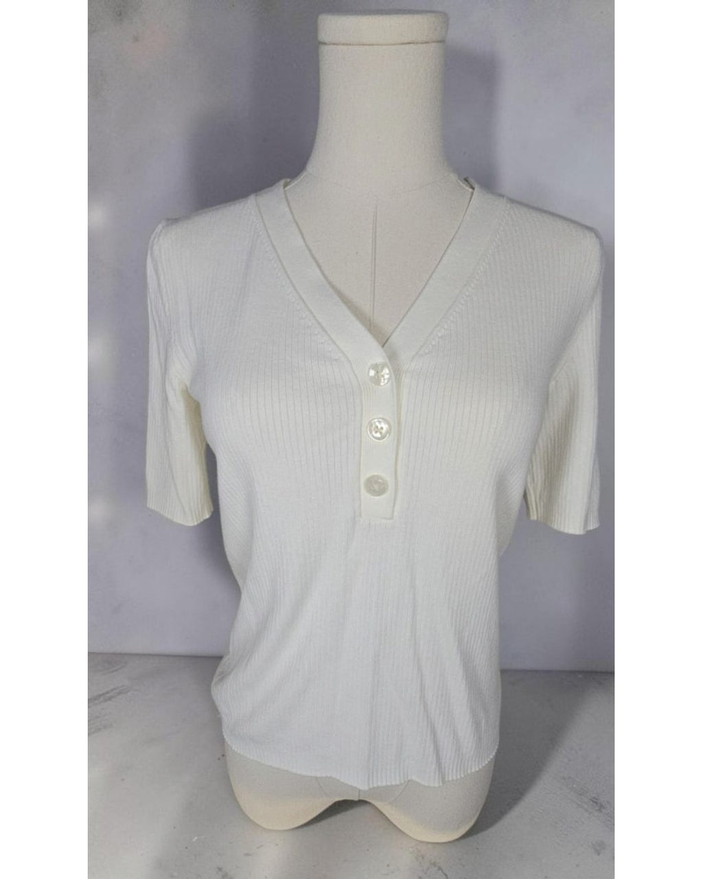 BANANA REPUBLIC Ribbed Short Sleeve Henley Knit Top