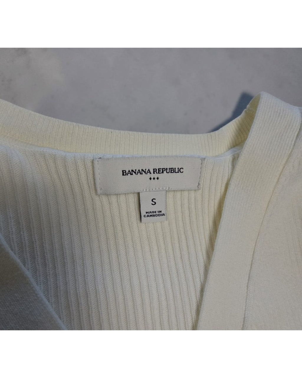 BANANA REPUBLIC Ribbed Short Sleeve Henley Knit Top