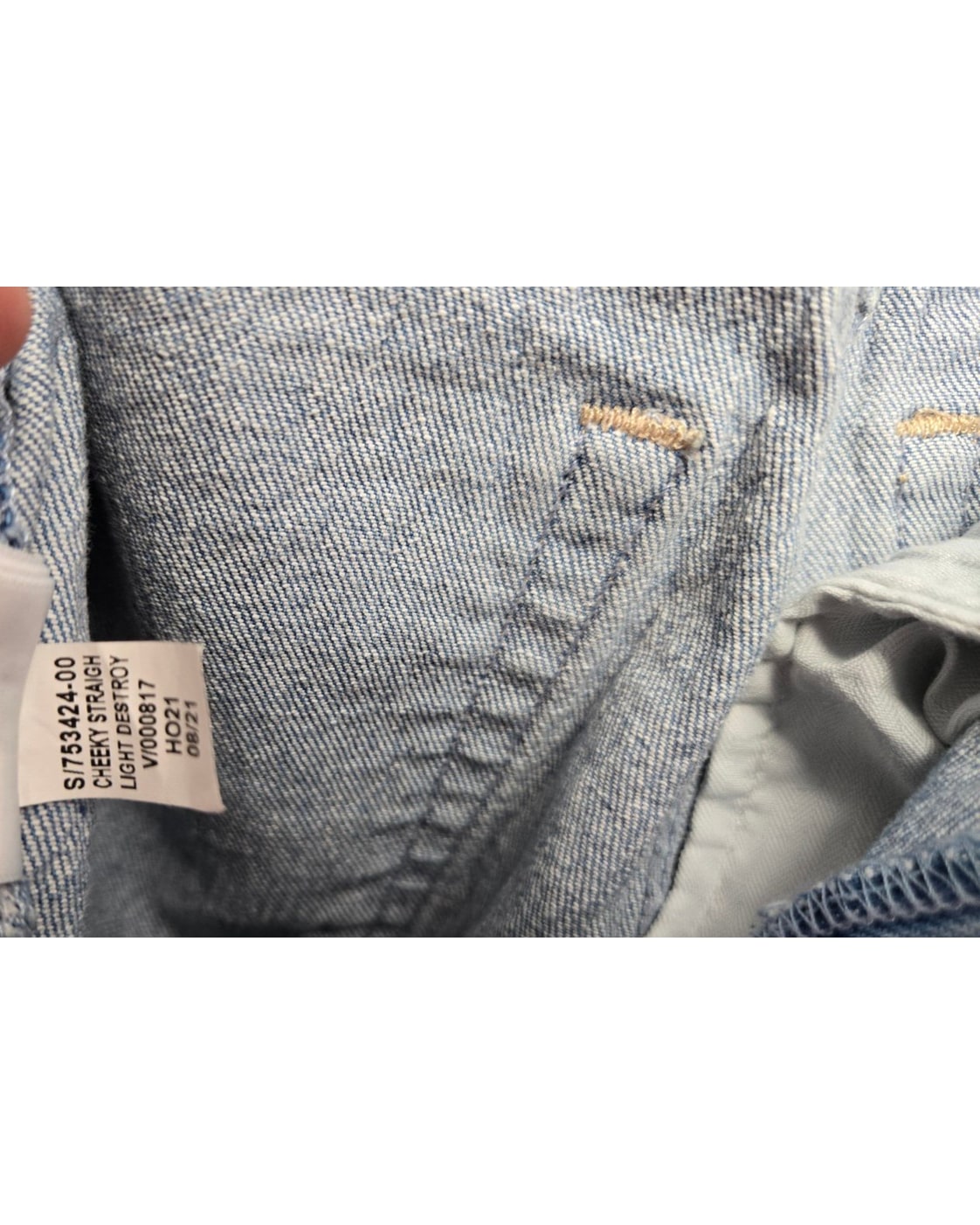 High Rise Cheeky Straight Jeans