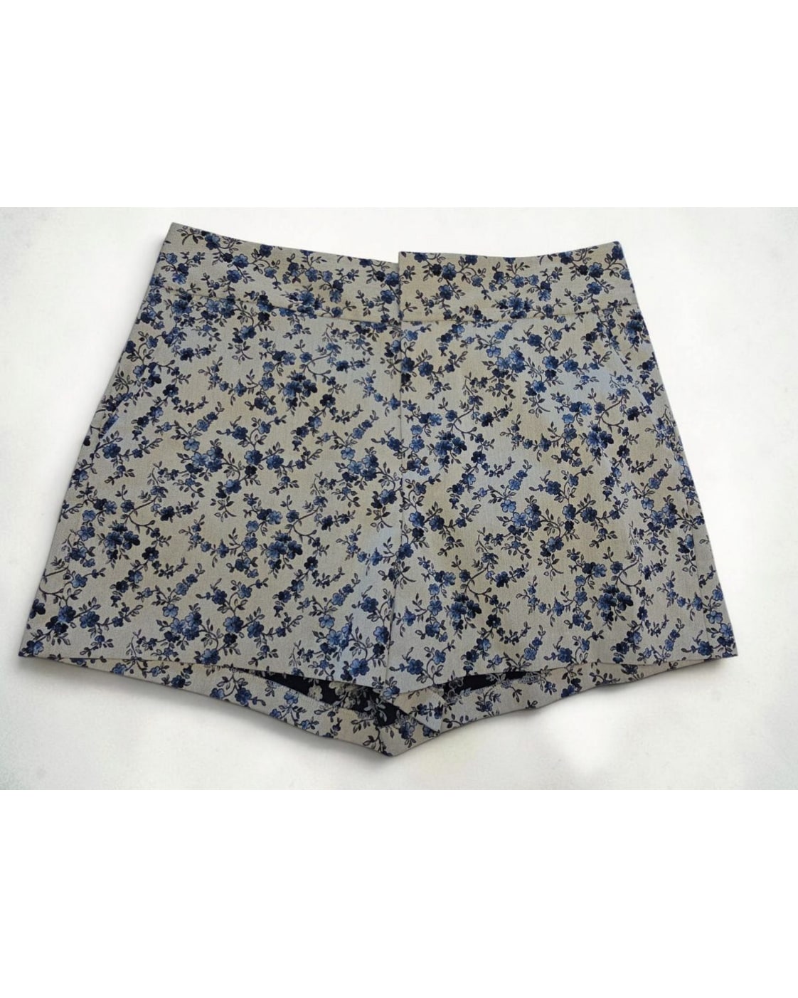 alice + olivia Floral Jacquard Cady Shorts - NWT