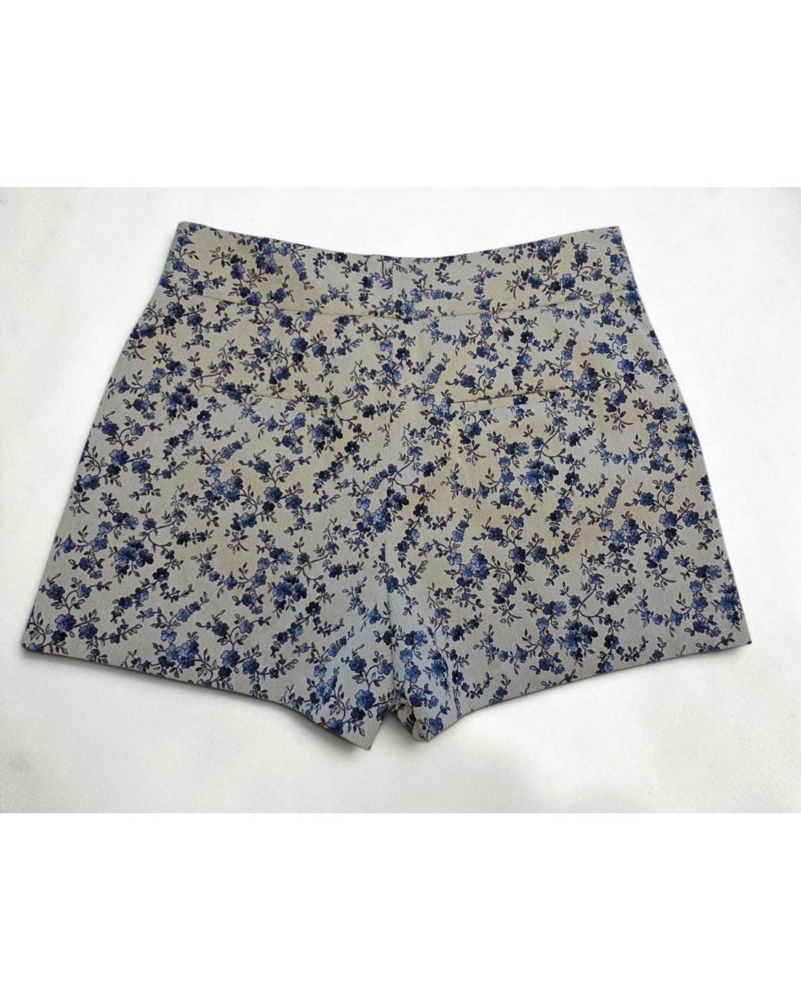 alice + olivia Floral Jacquard Cady Shorts - NWT