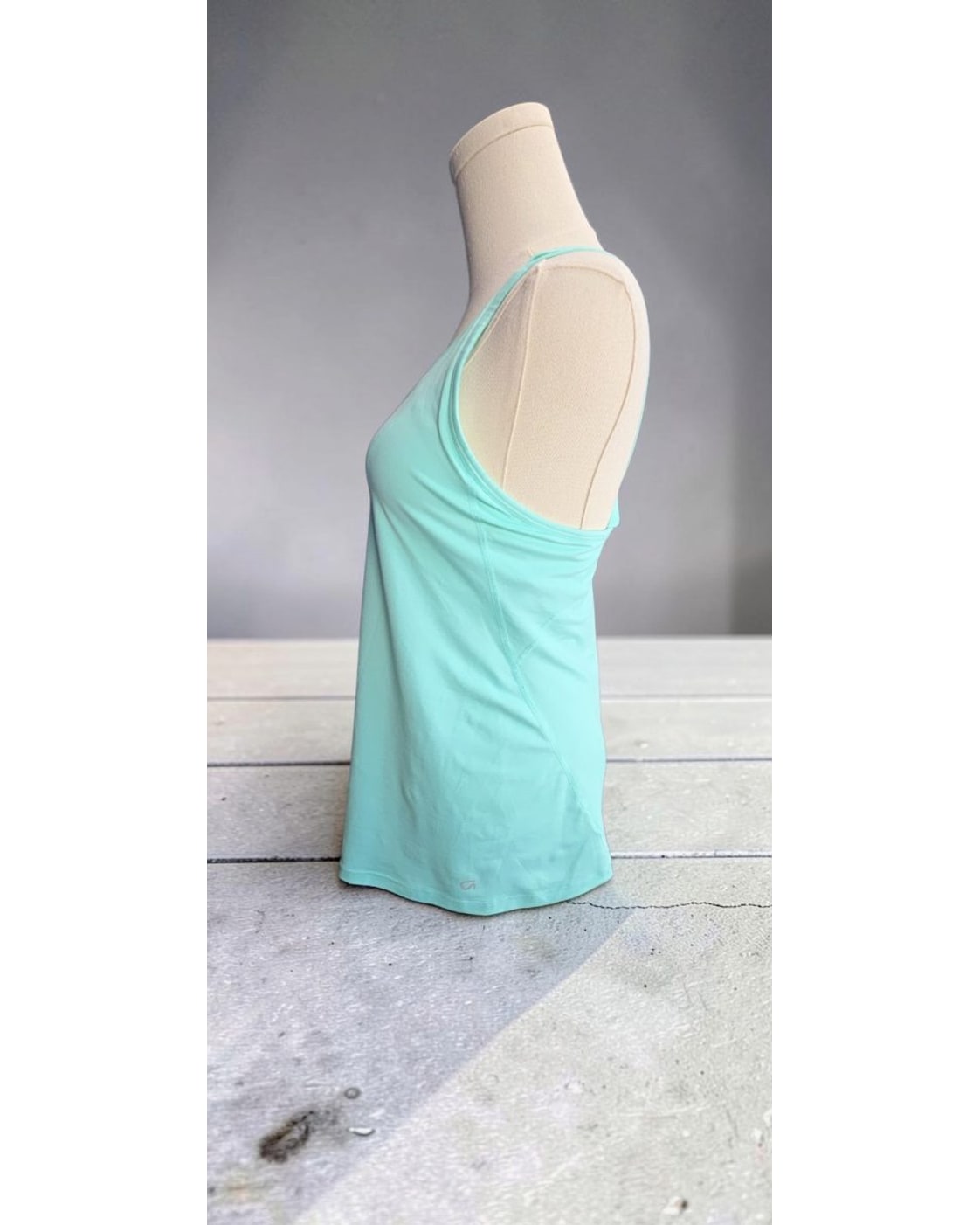 GapFit Strappy-Back Shelf Tank