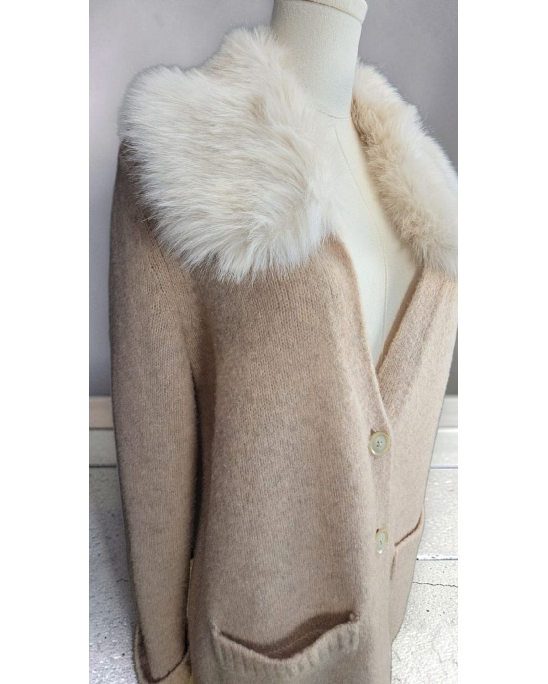 BANANA REPUBLIC Faux-Fur Collar Cardigan