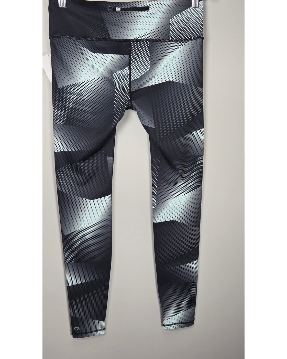 GapFit Geometric Print Leggings