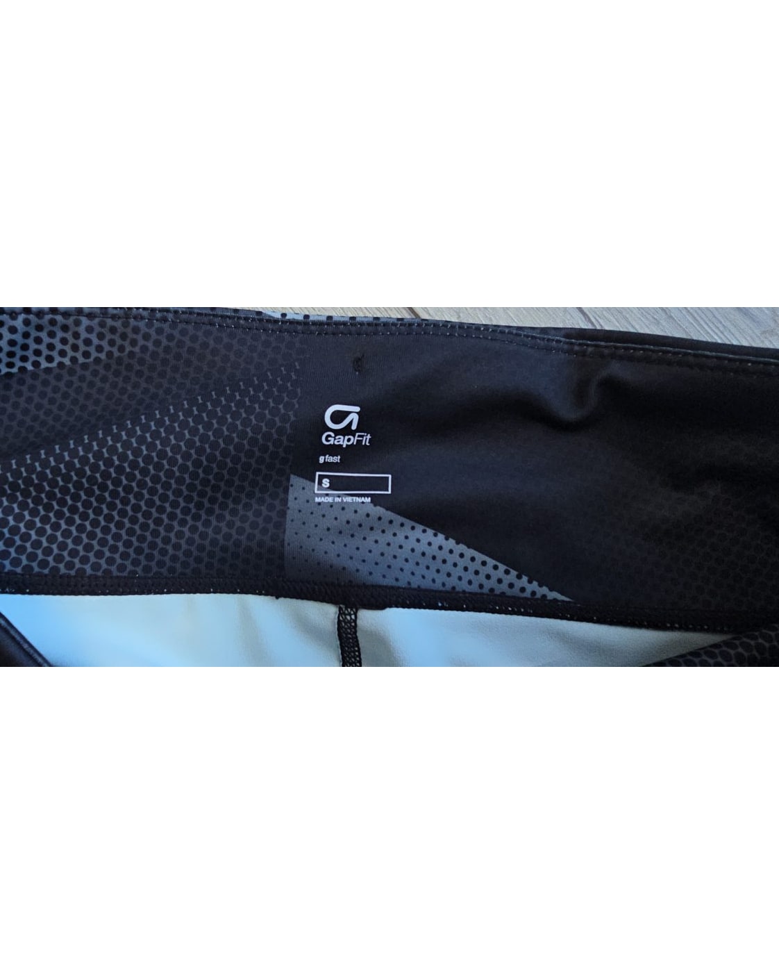 GapFit Geometric Print Leggings