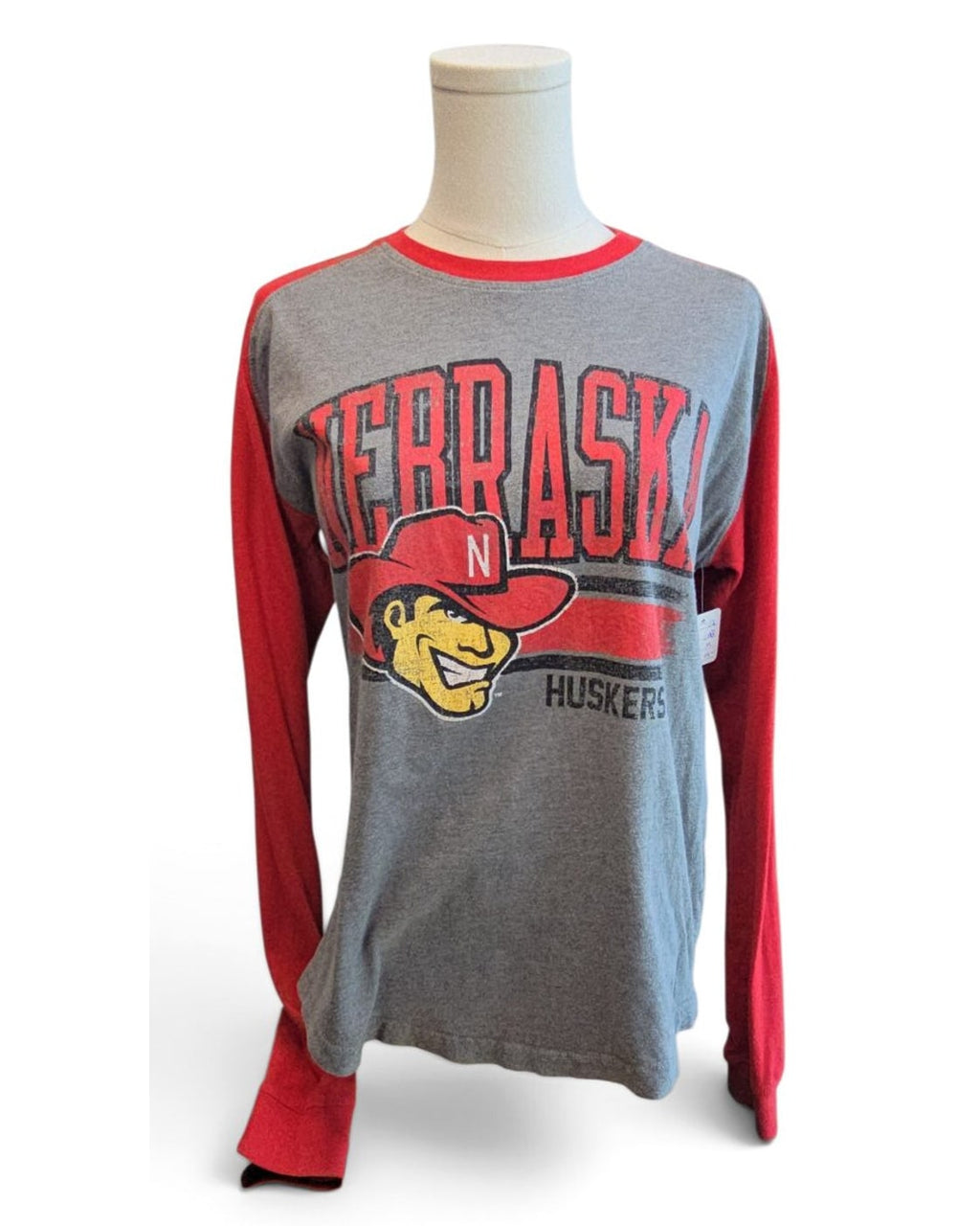 RIVALRY THREADS Nebraska Huskers Raglan Graphic T-Shirt