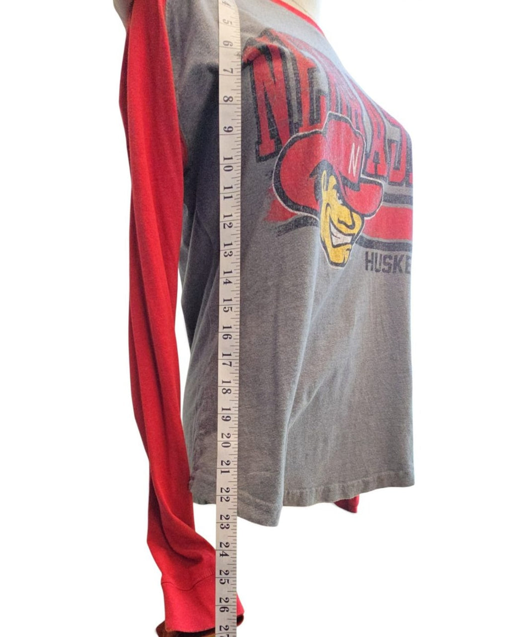 RIVALRY THREADS Nebraska Huskers Raglan Graphic T-Shirt