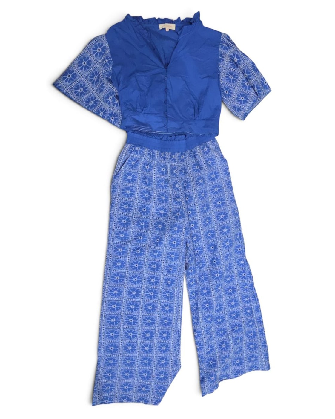 SOLITAIRE Eyelet Cropped Top & Wide-Leg Pant Set