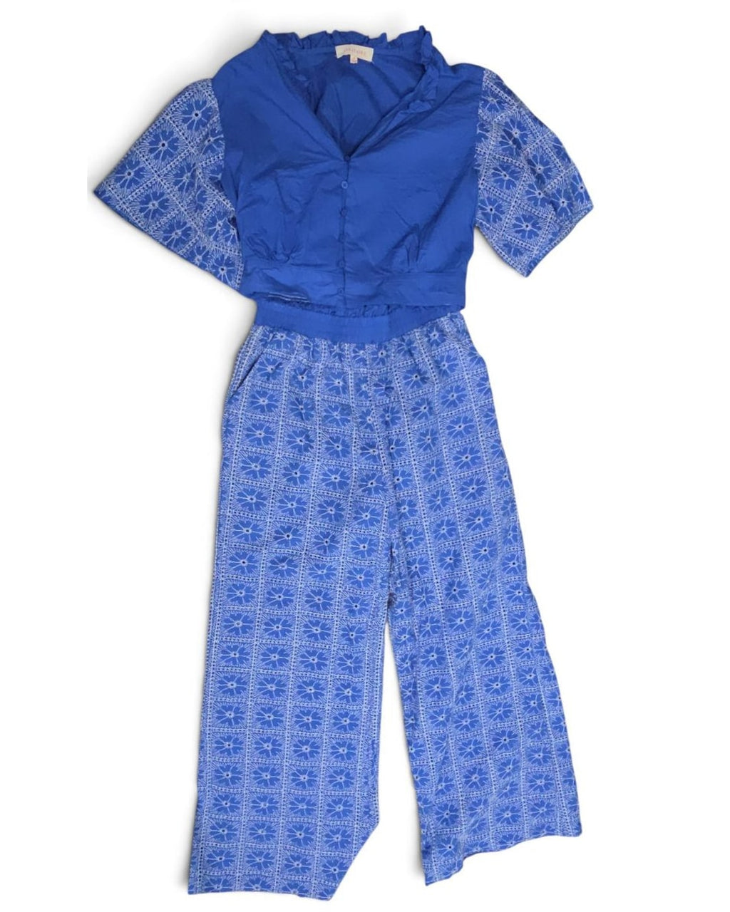 SOLITAIRE Eyelet Cropped Top & Wide-Leg Pant Set