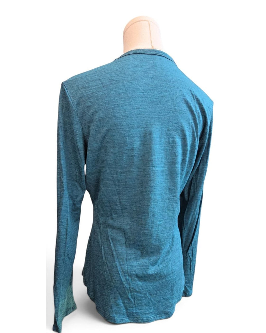 SEG'MENTS Merino Wool V-Neck Knit Top