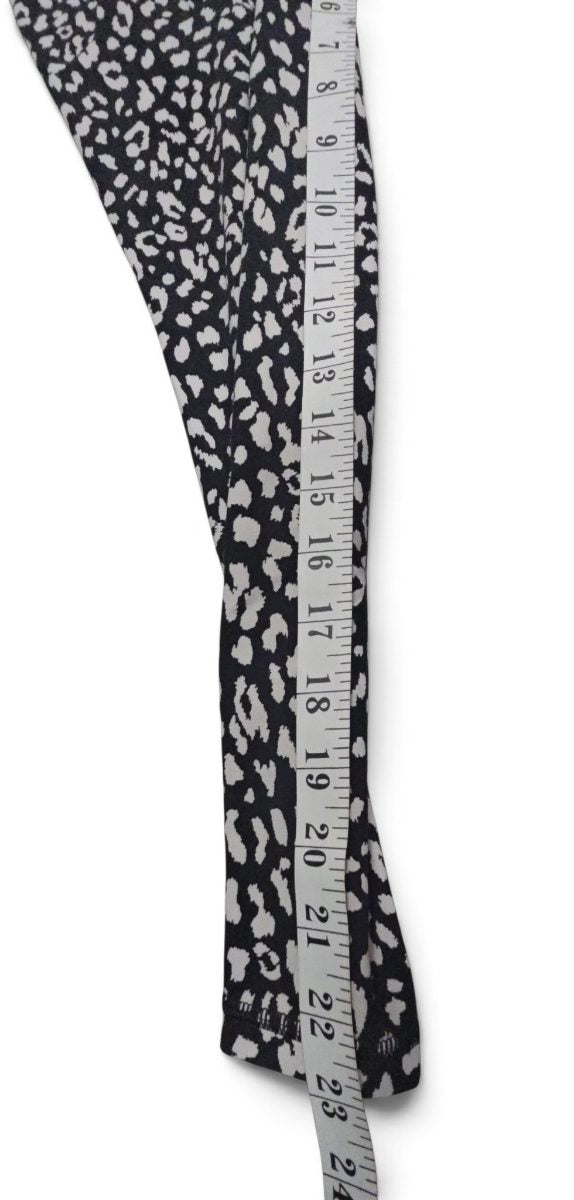 ATHLETA Animal Print Salutation Stash Pocket II 7/8 Leggings