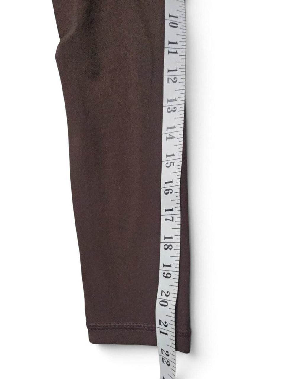 ATHLETA Salutation Stash 7/8 Leggings