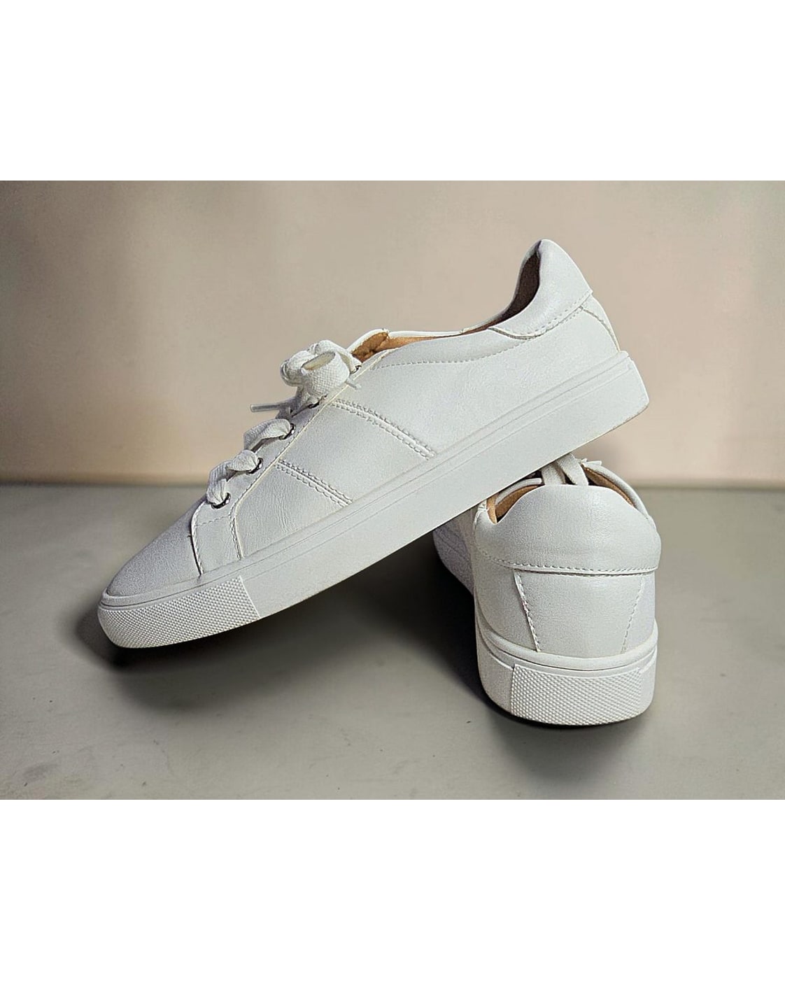 Dolce Vita Low-Top Lace-Up Sneakers