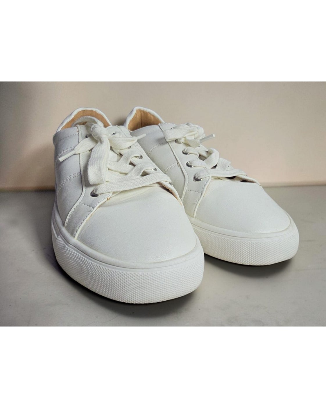 Dolce Vita Low-Top Lace-Up Sneakers