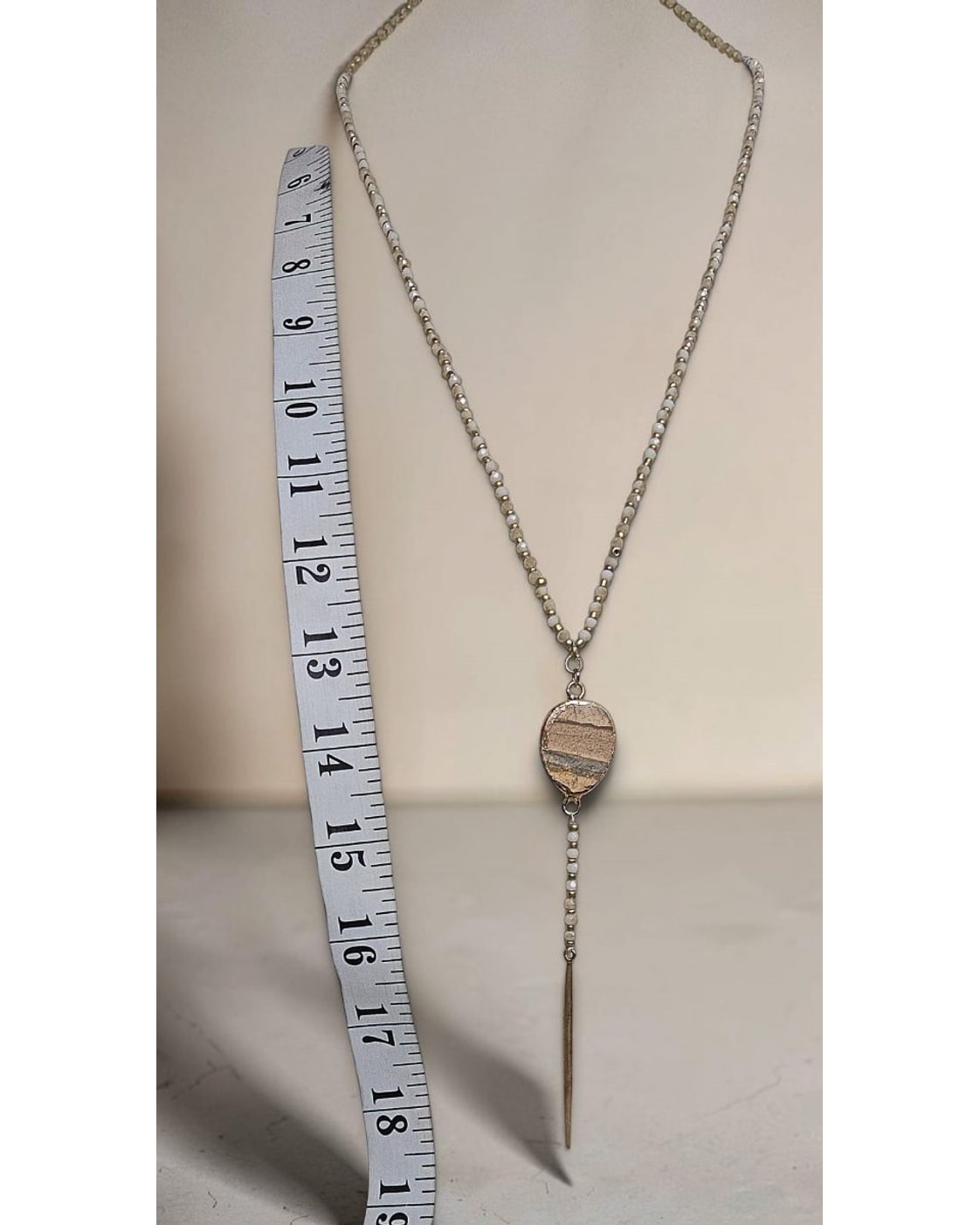 Oval Pendant Spike-Drop Lariat Necklace