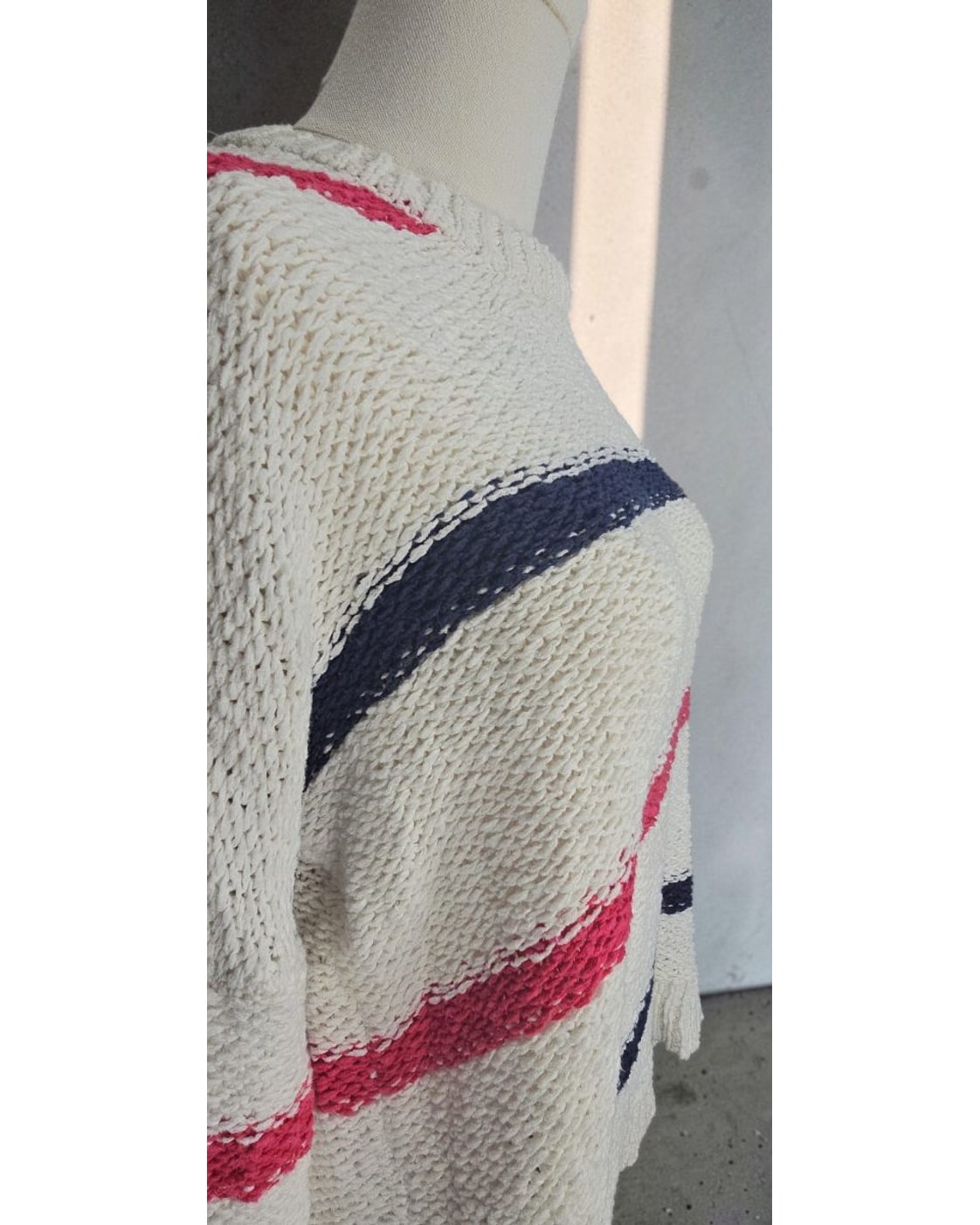 cupcakes and cashmere Bold Stripe Sweater - Style# CH206172