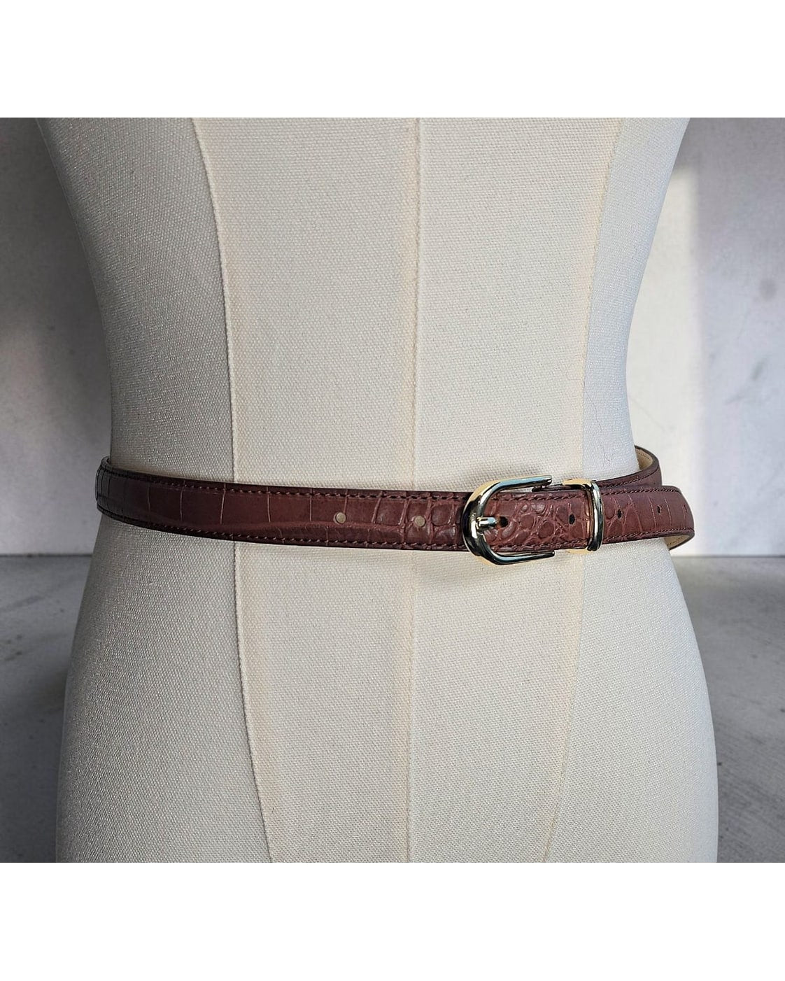 Croc-Embossed Oval Buckle Belt