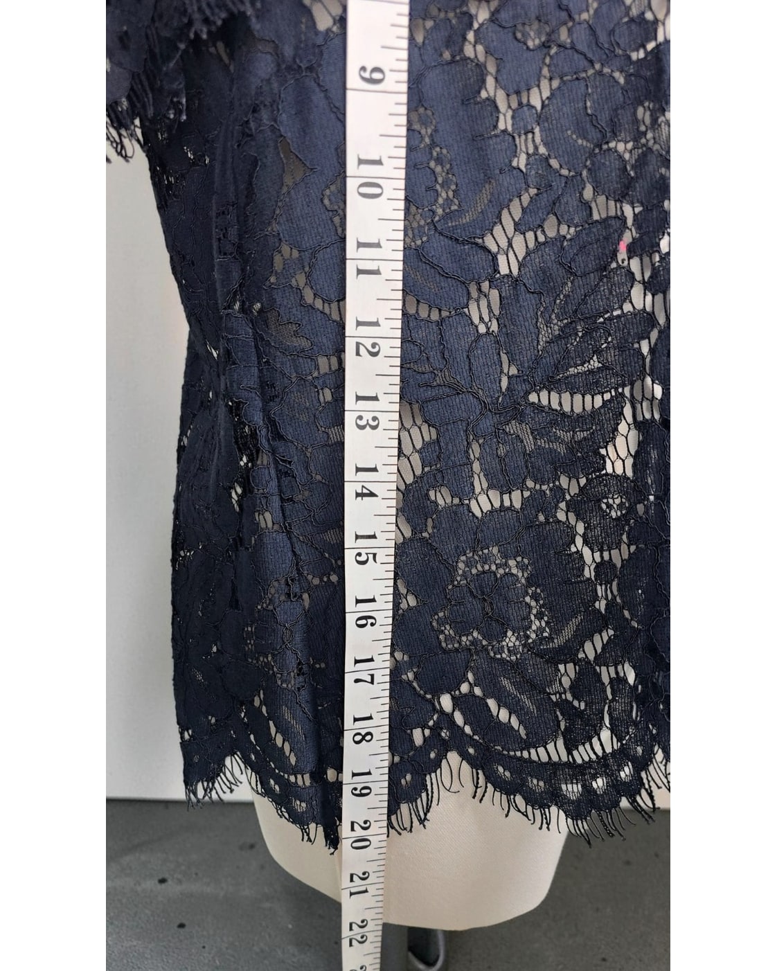 SUGAR+LIPS Floral Lace Scalloped Blouse - Style# STT14751
