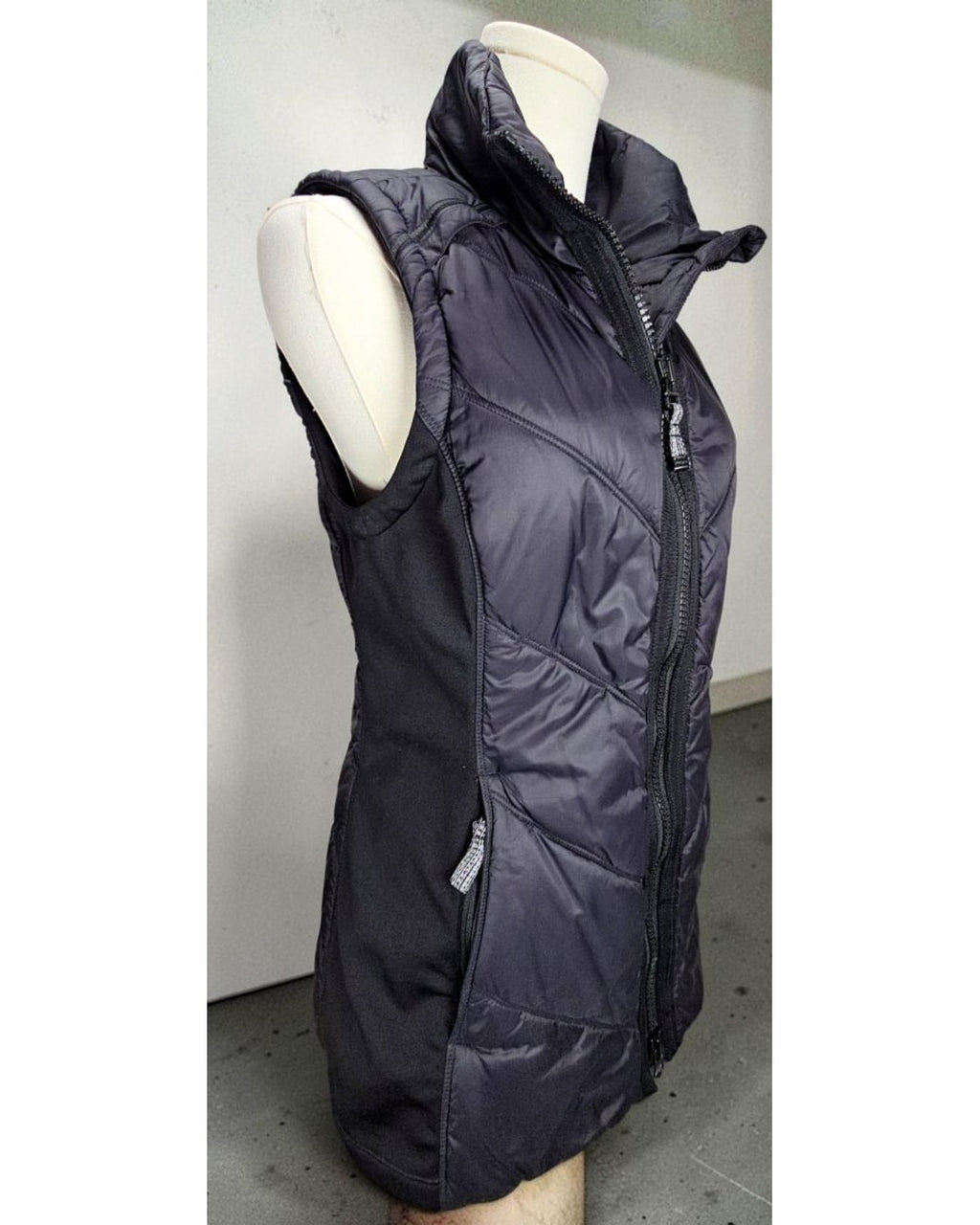 ATHLETA Rock Ridge PrimaLoft Vest