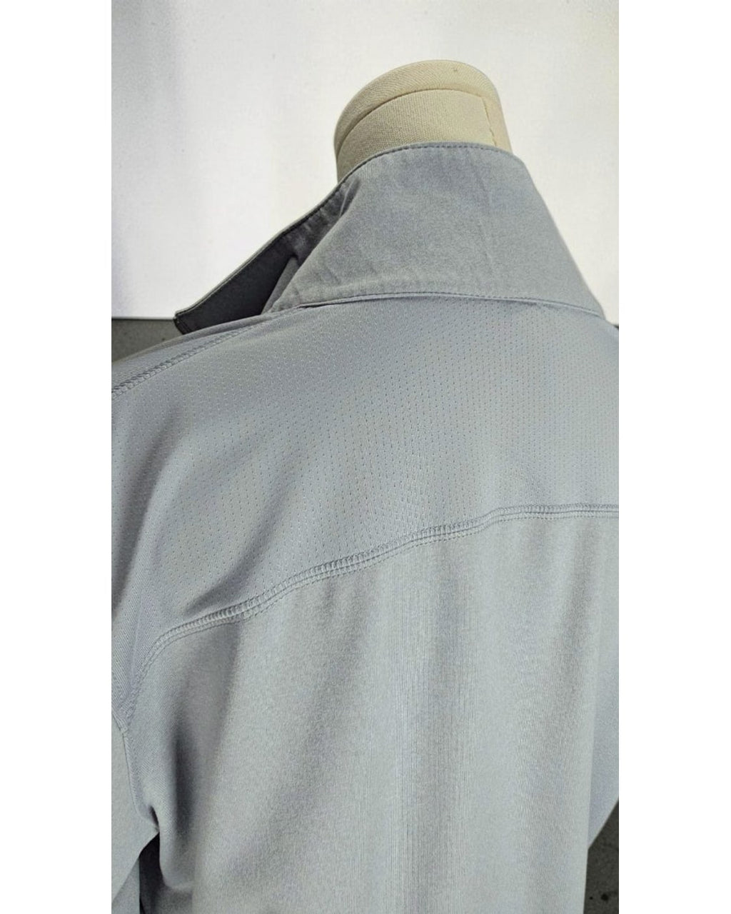 NIKEGOLF Dri-FIT Quarter-Zip Golf Top