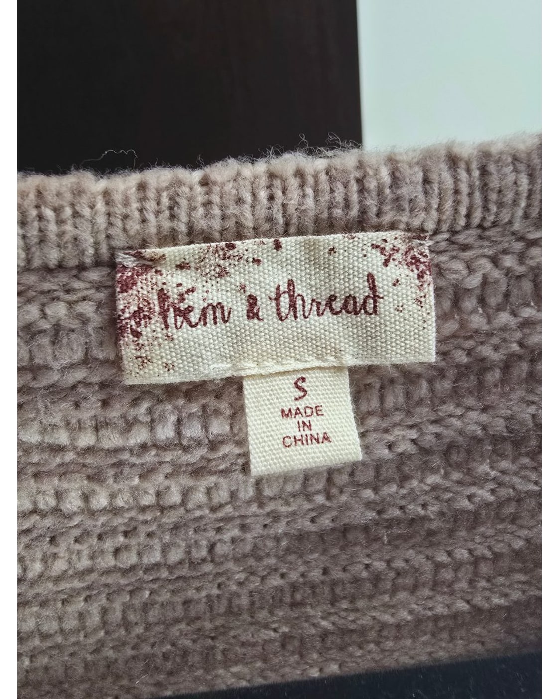 Hem & Thread Ribbed V-Neck Sweater - Style# 38044