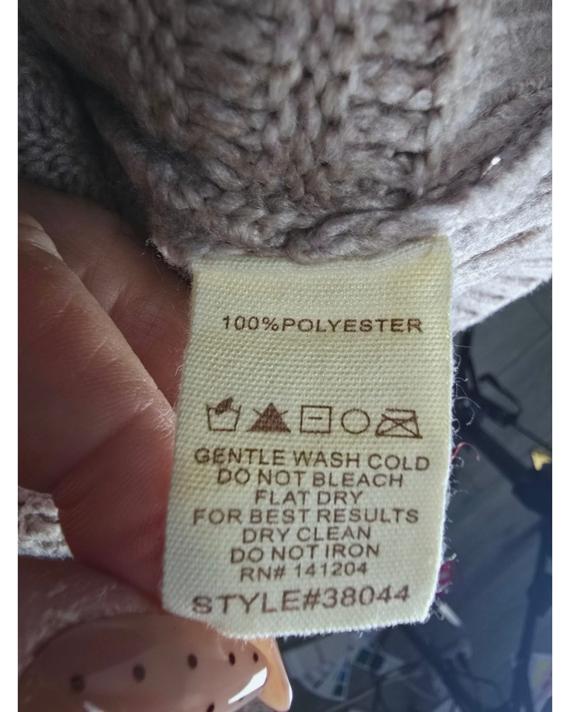 Hem & Thread Ribbed V-Neck Sweater - Style# 38044
