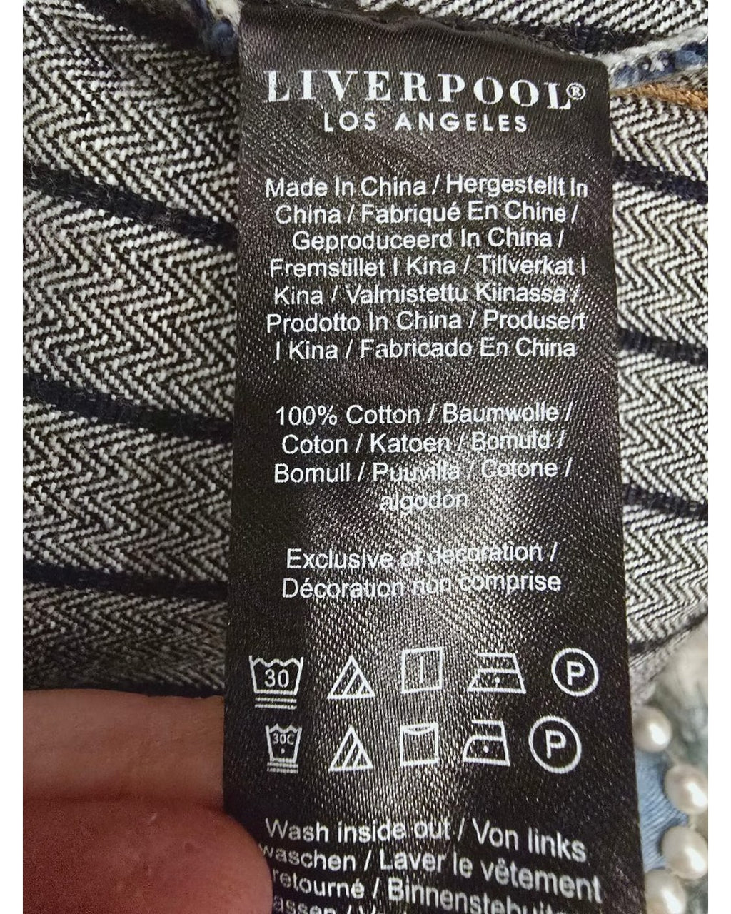 LIVERPOOL LOS ANGELES Distressed Raw Hem Denim Jacket