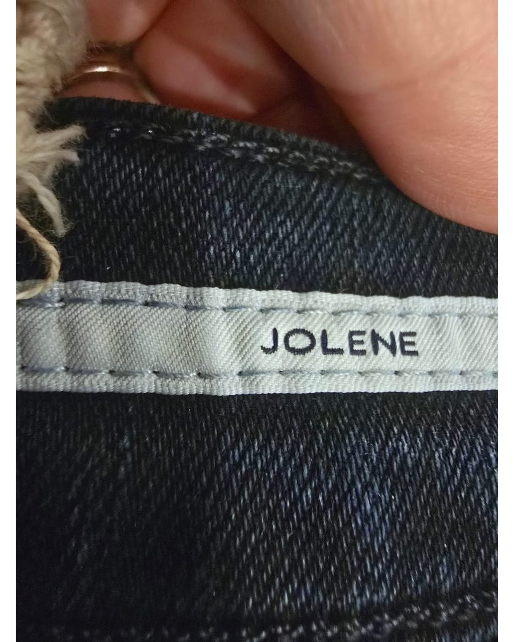 CITIZENS of HUMANITY Jolene High-Rise Cropped Straight Jeans - Style# 2021-372
