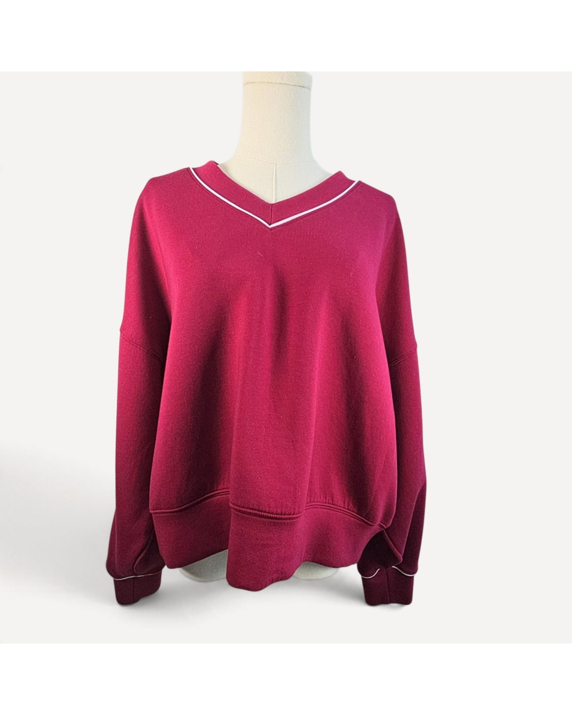 Red Ypb Neoknit Piped V-Neck Sweater, size L