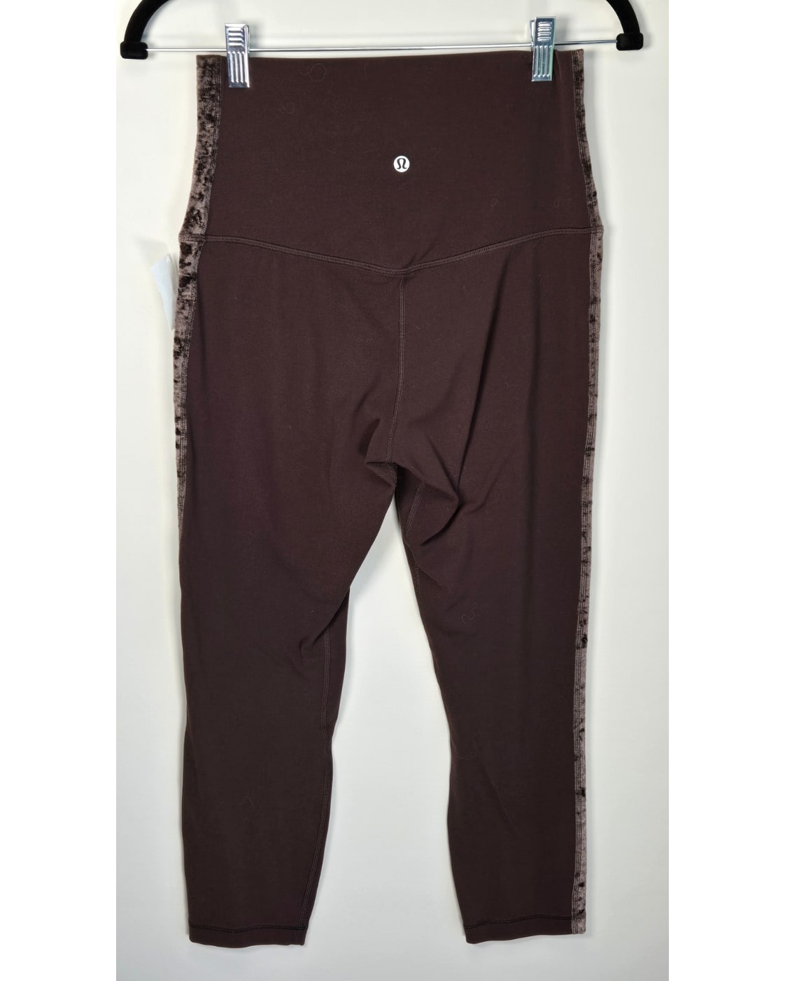 Everlane Perform Ankle Leggings - Style# 139393